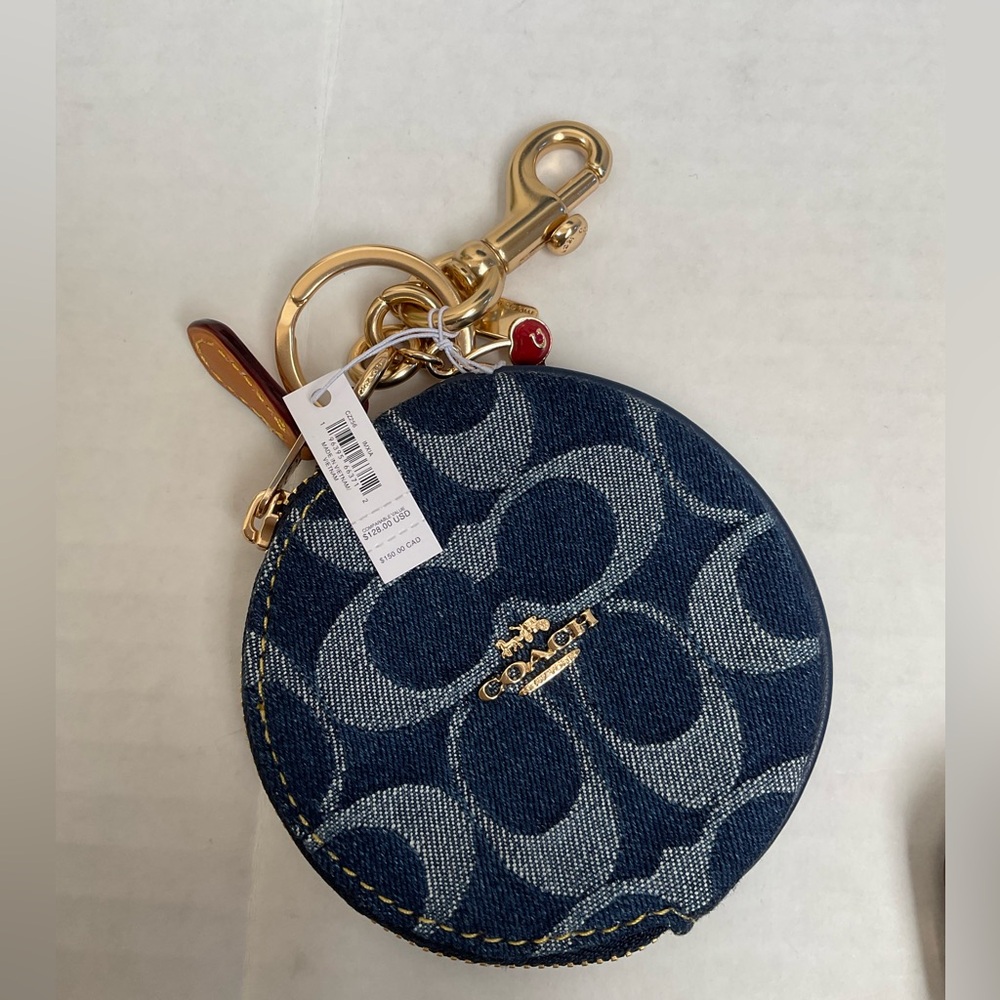Coach CZ256 Circular Coin Pouch Bag Charm in Signature Denim - Picture 3 of 4